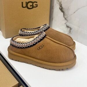 UGG Tasman Slipper Chestnut